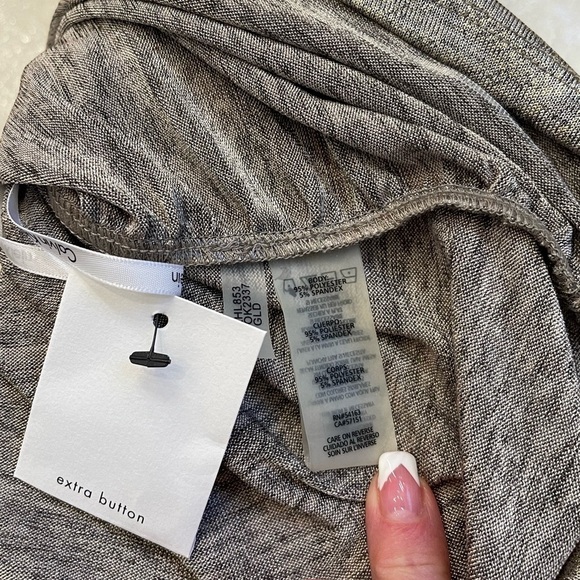 Calvin Klein NWT Snakeskin Silver Gold Shimmer Tank Top Size M - Picture 4 of 12